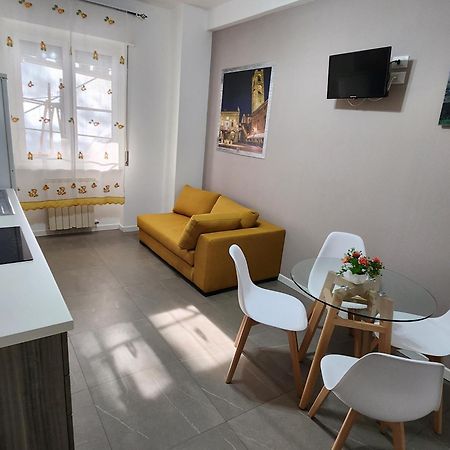 Hb Appartamenti In Centro 베르가모 외부 사진